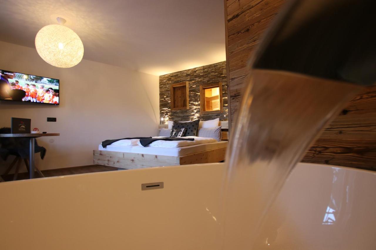Hotel Sonnberg Заалбах-Хинтерглем Екстериор снимка