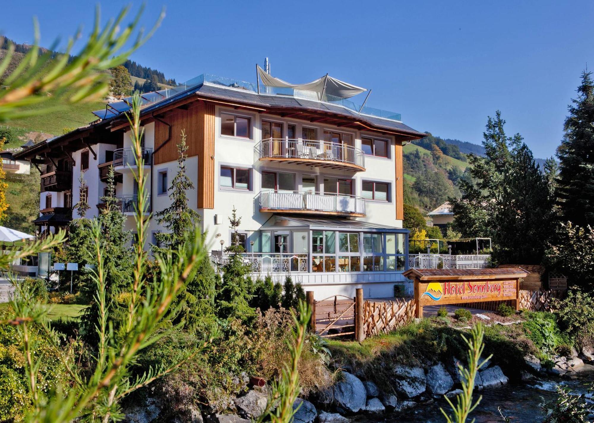Hotel Sonnberg Заалбах-Хинтерглем Екстериор снимка